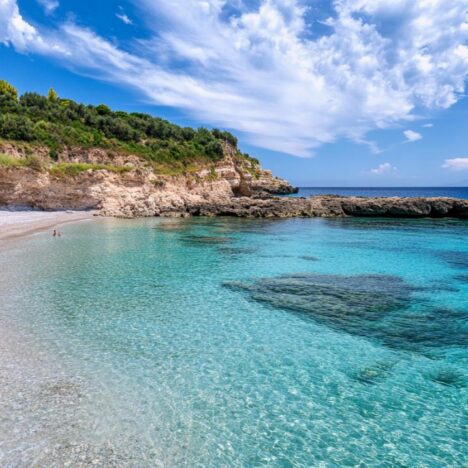 Pourquoi faire appel à un antiquaire à Nice pour estimer vos objets anciens